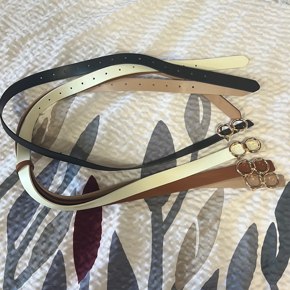4 Medium Belts